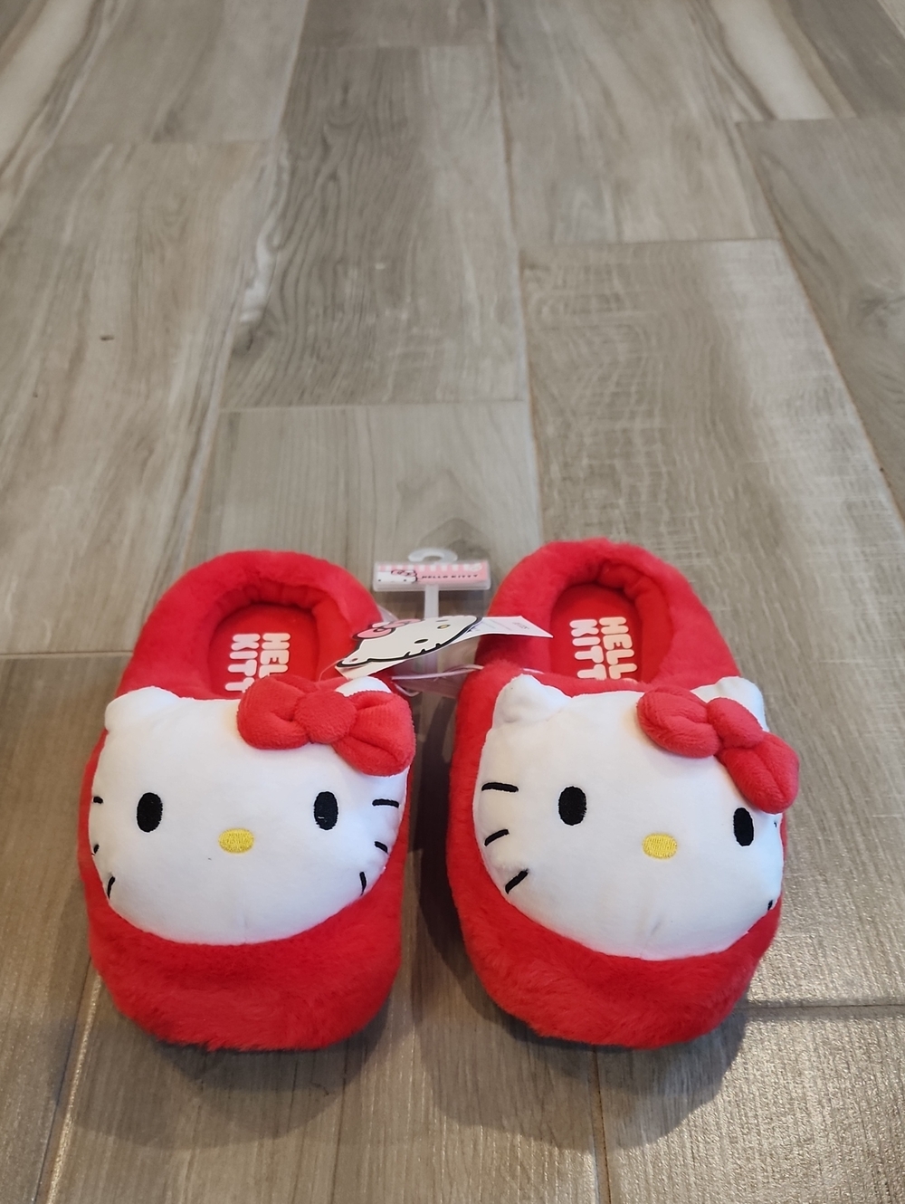 NWT Hello Kitty Slippers